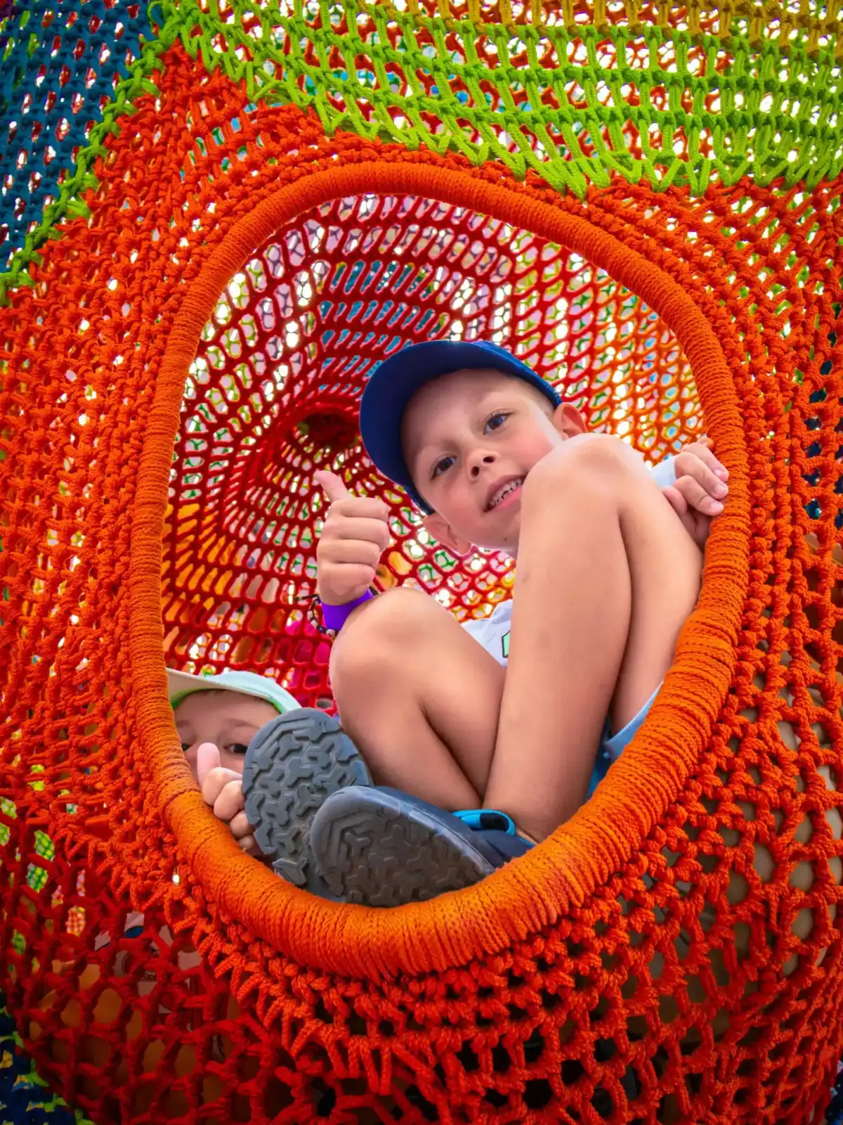 Slide image 9 - děti na táboře